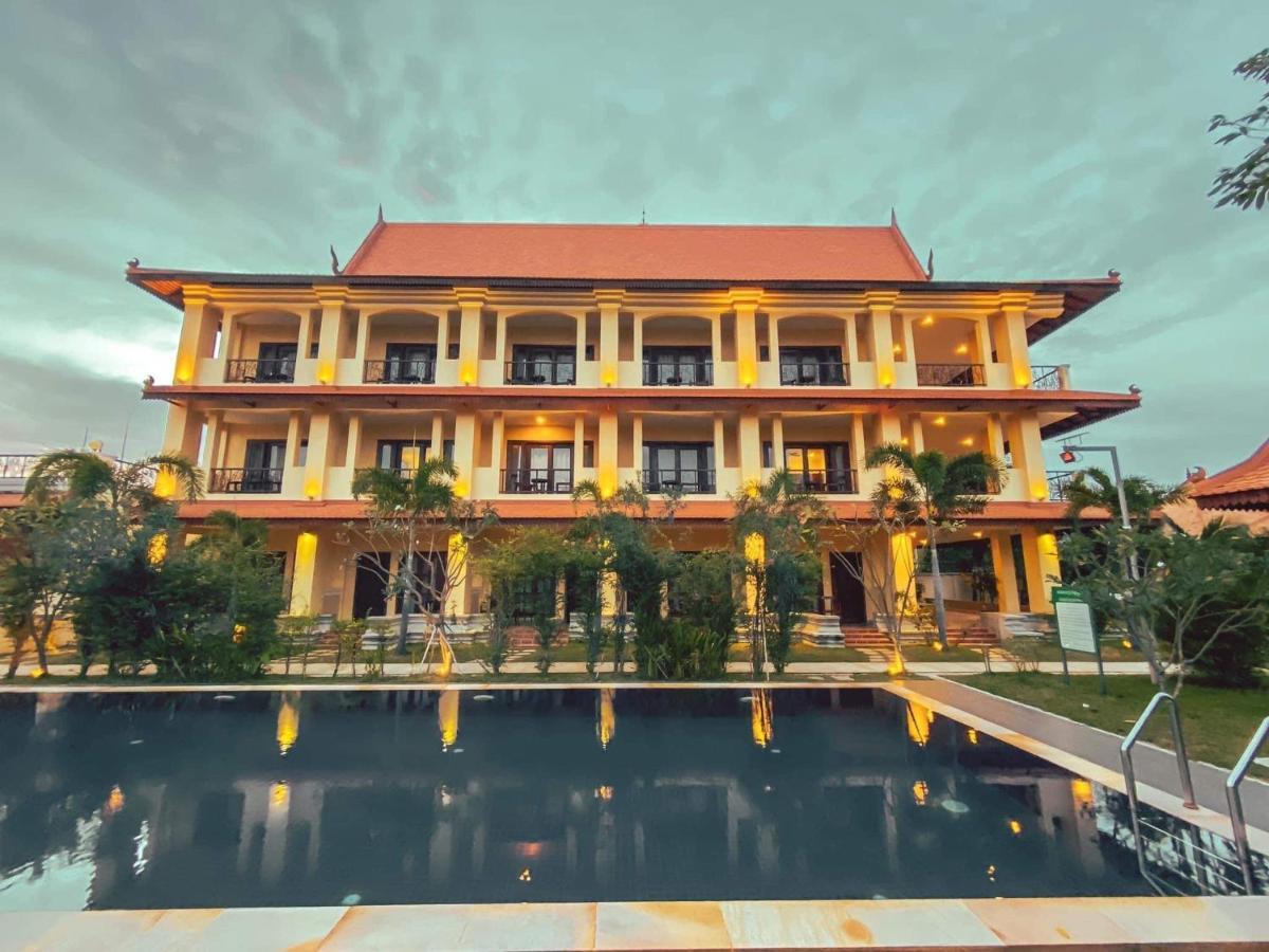 Savada Angkor Boutique Hotel Сіємреап Екстер'єр фото