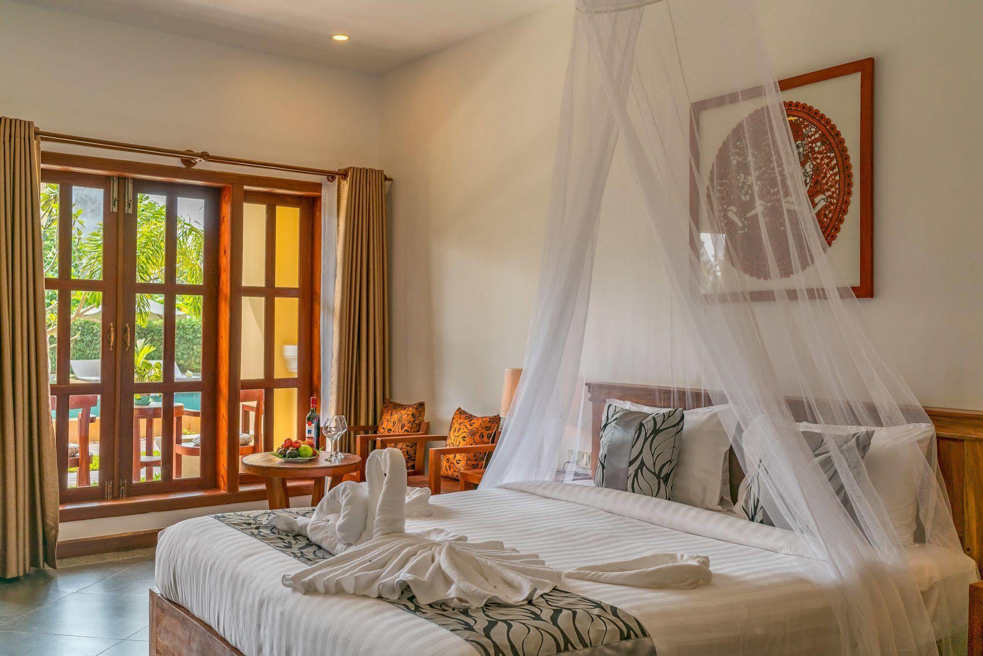 Savada Angkor Boutique Hotel Сіємреап Екстер'єр фото
