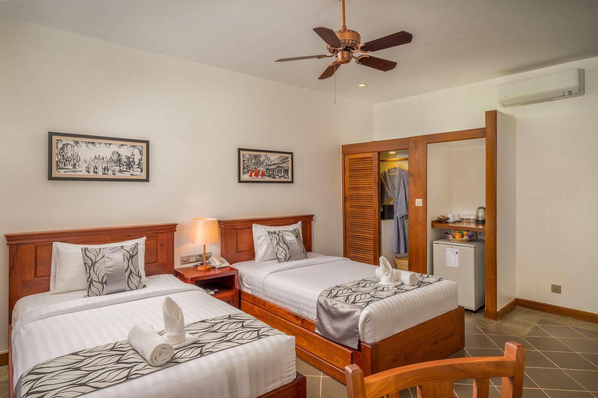 Savada Angkor Boutique Hotel Сіємреап Екстер'єр фото